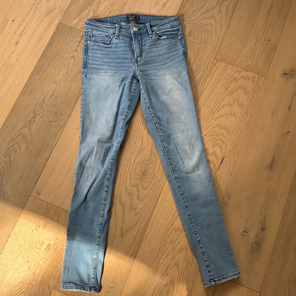 abercrombie and fitch jeans